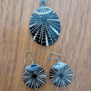 CMC Sterling Silver 925 Spiderweb Black Fossil Coral Pendant & Earrings Set